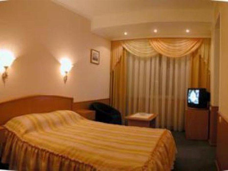 Codru Hotel Chişinau Exteriör bild
